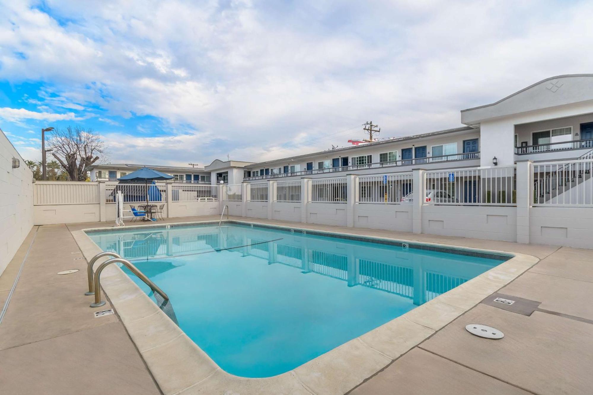 Motel 6-San Jose, Ca - Convention Center Exterior foto